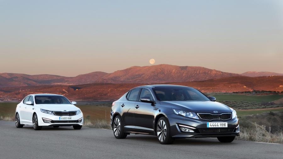  Kia Optima EcoDynamics 2011 года  (EU) (фото 23 из 33)